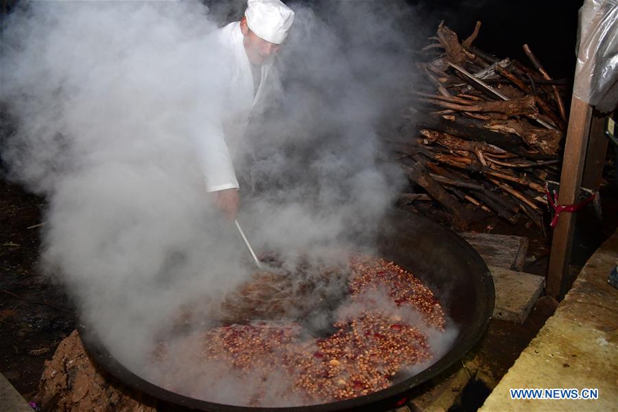 CHINA-LABA FESTIVAL-PORRIDGE(CN) 