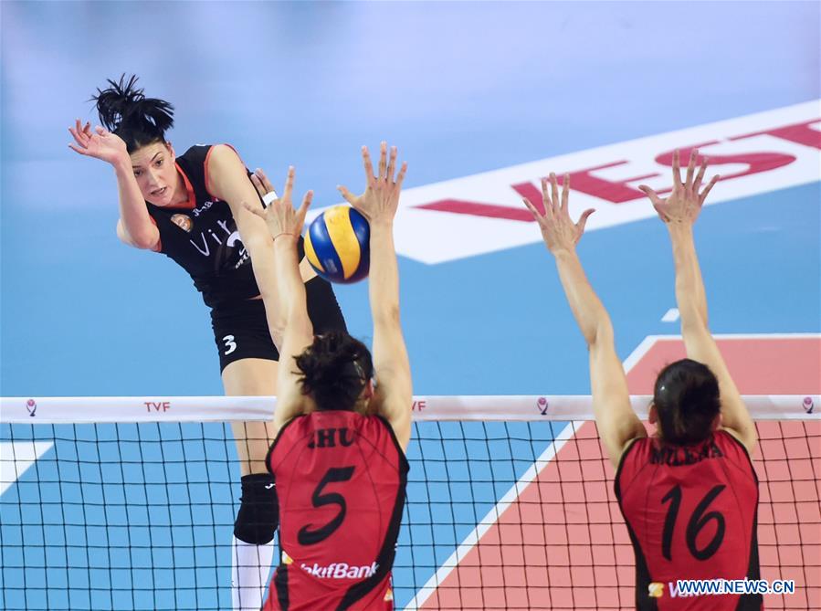 (SP)TURKEY-ISTANBUL-VOLLEYBALL-TURKISH WOMEN LEAGUE-VAKIFBANK VS ECZACIBASI 