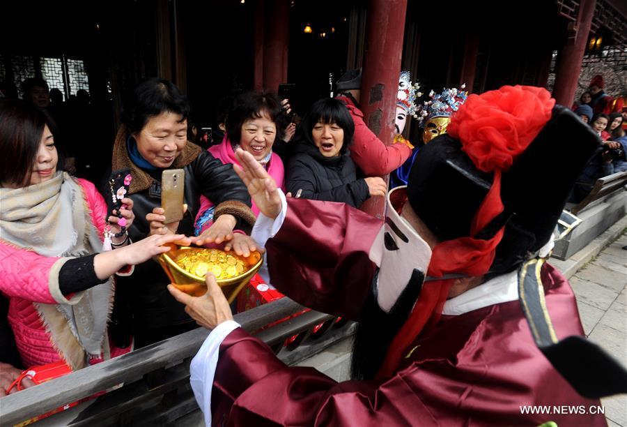 #CHINA-LUNAR NEW YEAR-GOD OF WEALTH (CN)