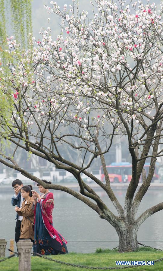 CHINA-HANGZHOU-WEST LAKE-SCENERY (CN)