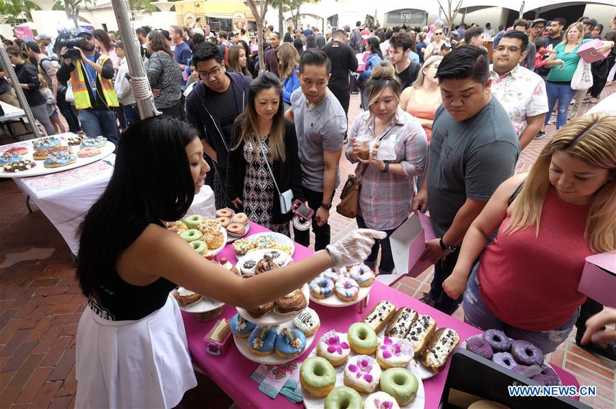 U.S.-LOS ANGELES-DONUT FESTIVAL