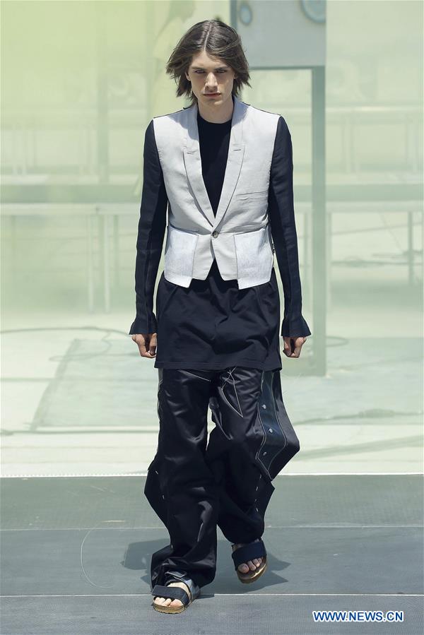 FRANCE-PARIS-MEN'S FASHION WEEK-RICK OWENS