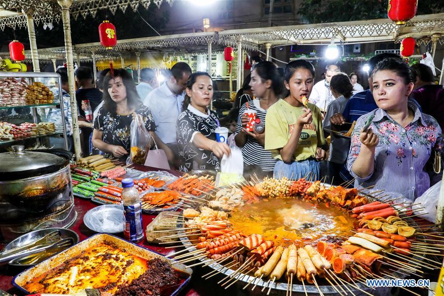 CHINA-KASHGAR-NIGHT MARKET-TOURISM (CN)