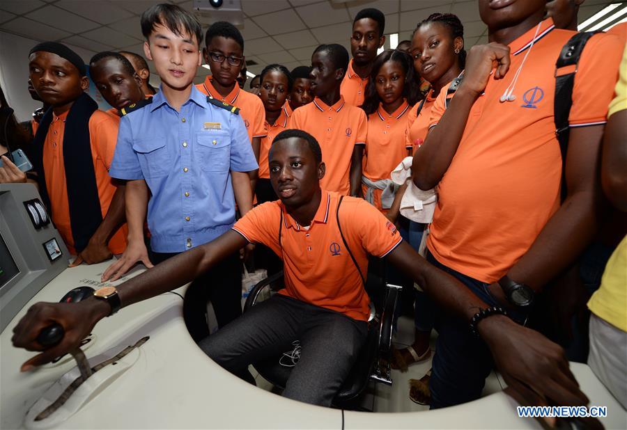 CHINA-XI'AN-RAILWAY-NIGERIAN STUDENTS (CN)