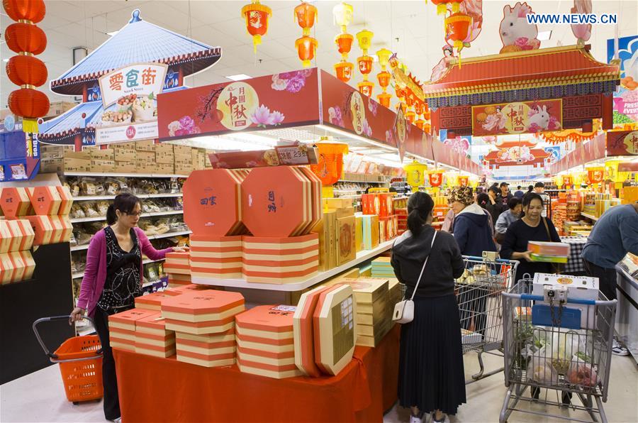 CANADA-TORONTO-MID AUTUMN FESTIVAL-MOONCAKE