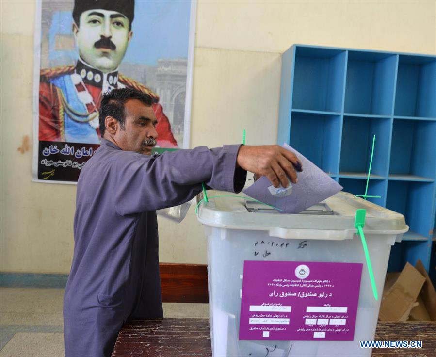 AFGHANISTAN-KANDAHAR-PARLIAMENTARY ELECTIONS-VOTING