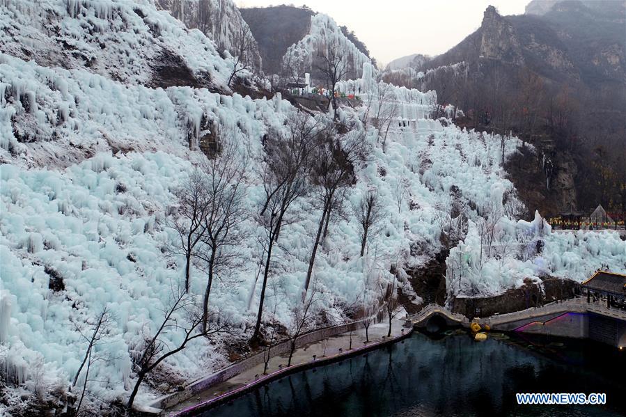 #CHINA-HEBEI-FROZEN WATERFALL (CN)