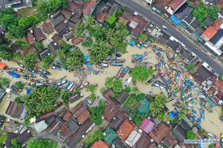 INDONESIA-BANTEN-TSUNAMI-DESTROYED BOATS