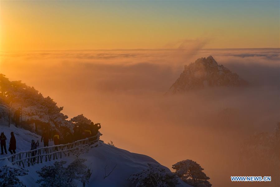 #CHINA-ANHUI-HUANGSHAN-CLOUDS (CN)