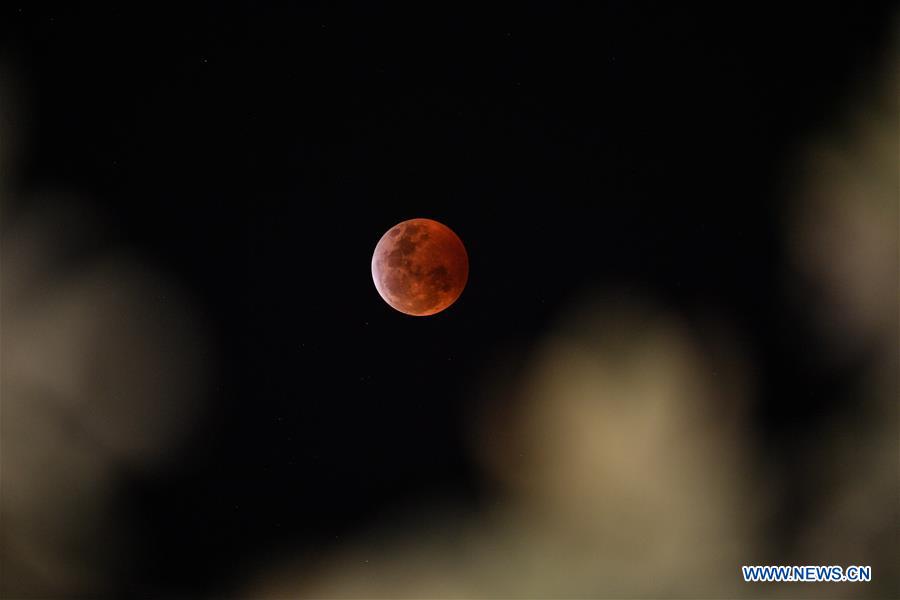 MEXICO-MEXICO CITY-TOTAL ECLIPSE OF MOON 