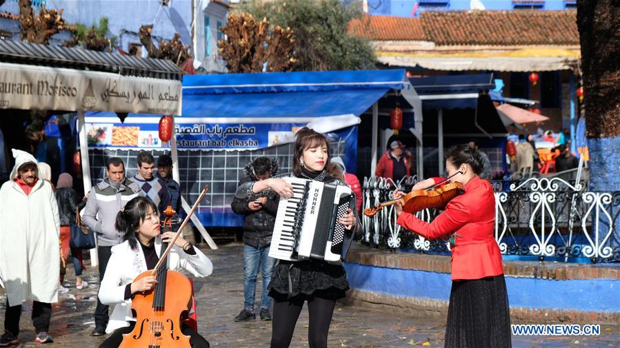 MOROCCO-CHEFCHAOUEN-FLASH MOB-SPRING FESTIVAL