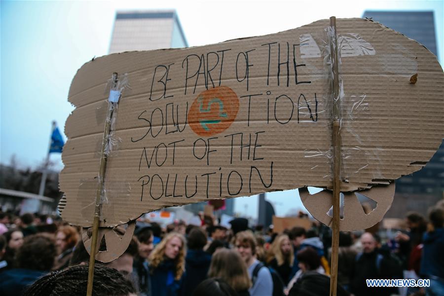 BELGIUM-BRUSSELS-STUDENTS-MARCH-CLIMATE