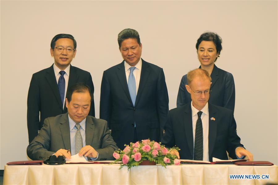 CAMBODIA-PHNOM PENH-UNDP-CHINESE COMPANY-MOU-SIGNING