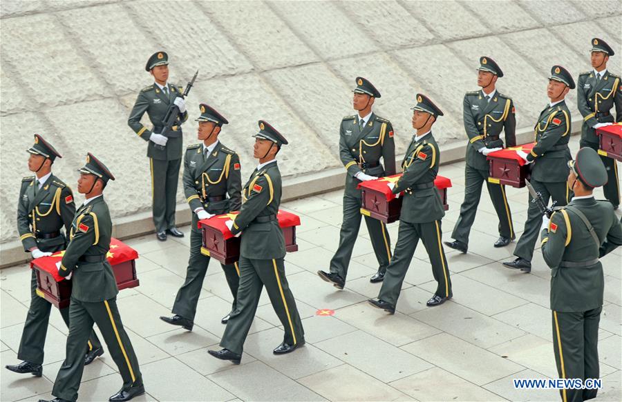 CHINA-SHENYANG-CPV SOLDIERS-REMAINS-BURIAL CEREMONY (CN)