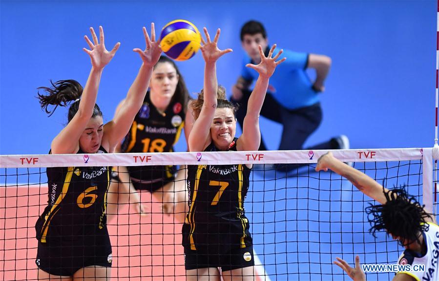 (SP)TURKEY-ISTANBUL-VOLLEYBALL-TURKISH WOMEN LEAGUE-VAKIFBANK VS FENERBAHCE