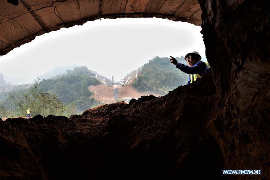 LAOS-OUDOMXAY-CHINA-LAOS RAILWAY-TUNNEL CONSTRUCTION