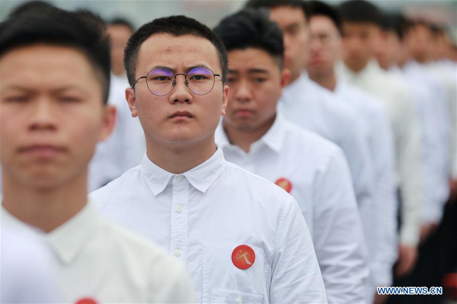 CHINA-GUIYANG-COMING-OF-AGE CEREMONY (CN)