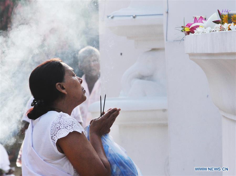 SRI LANKA-COLOMBO-BUDDHIST