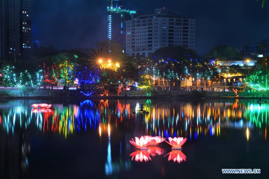 SRI LANKA-COLOMBO-VESAK FESTIVAL