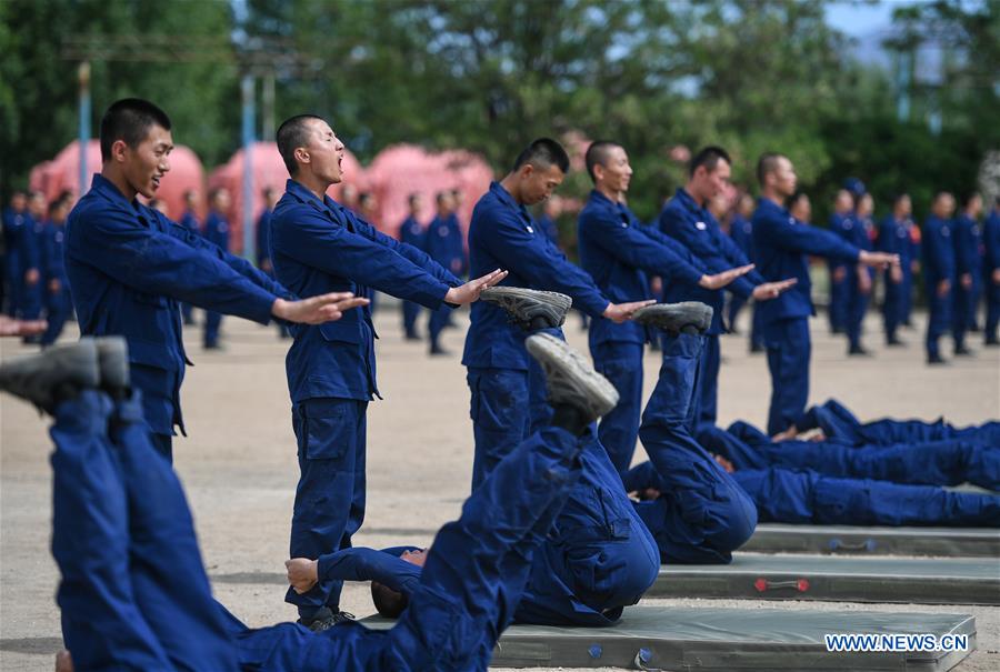 CHINA-HOHHOT-FIREMAN-TRAINING (CN)