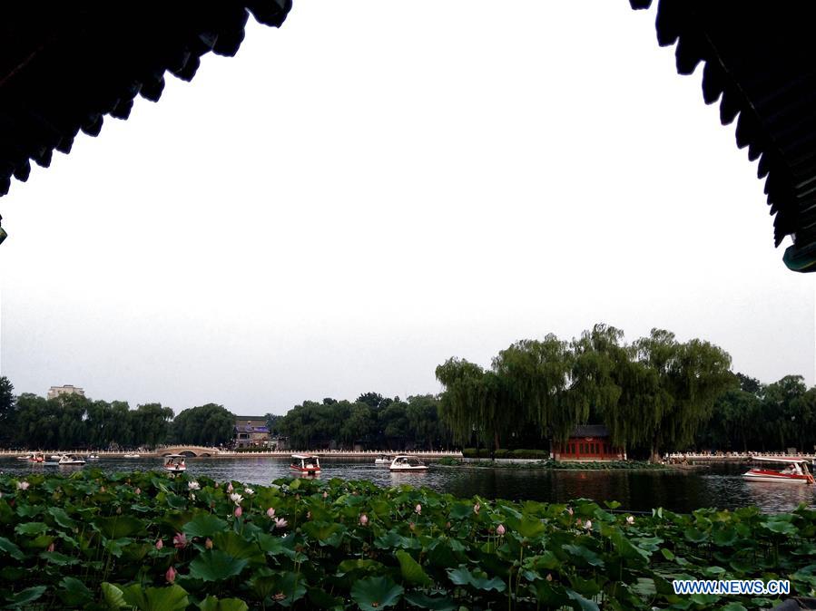 (BeijingCandid)CHINA-BEIJING-SUMMER (CN)