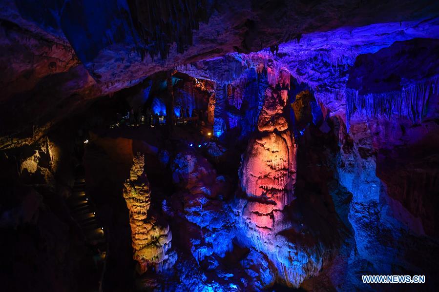 CHINA-ZHEJIANG-TONGLU-KARST CAVE-SCENERY (CN)