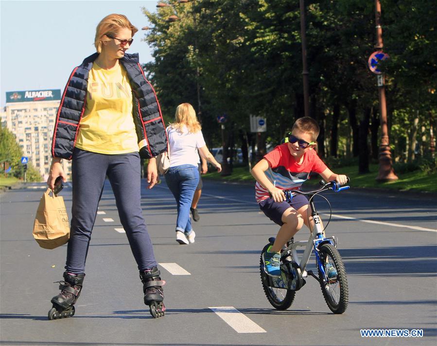 ROMANIA-BUCHAREST-CAR-FREE DAY