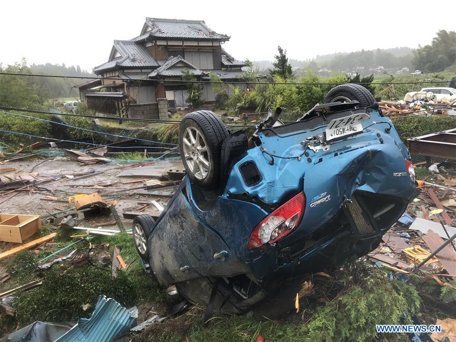 (SPOT NEWS)JAPAN-CHIBA-TORNAD-TYPHOON HAGIBIS