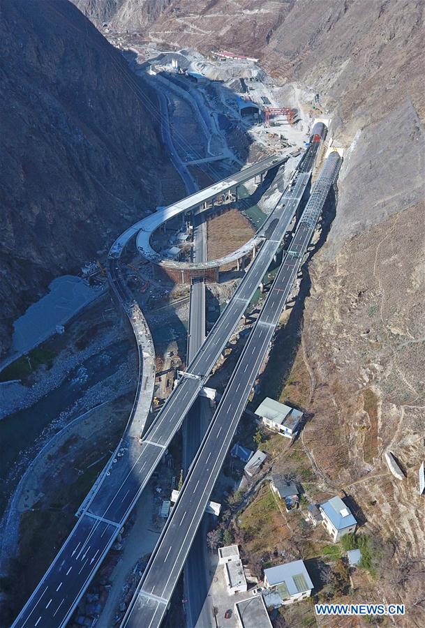 CHINA-SICHUAN-WENCHUAN-MAERKANG-EXPRESSWAY (CN)