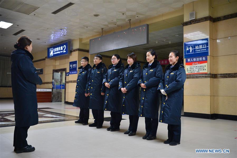 CHINA-GANSU-LANZHOU-TRAIN ATTENDANT(CN)