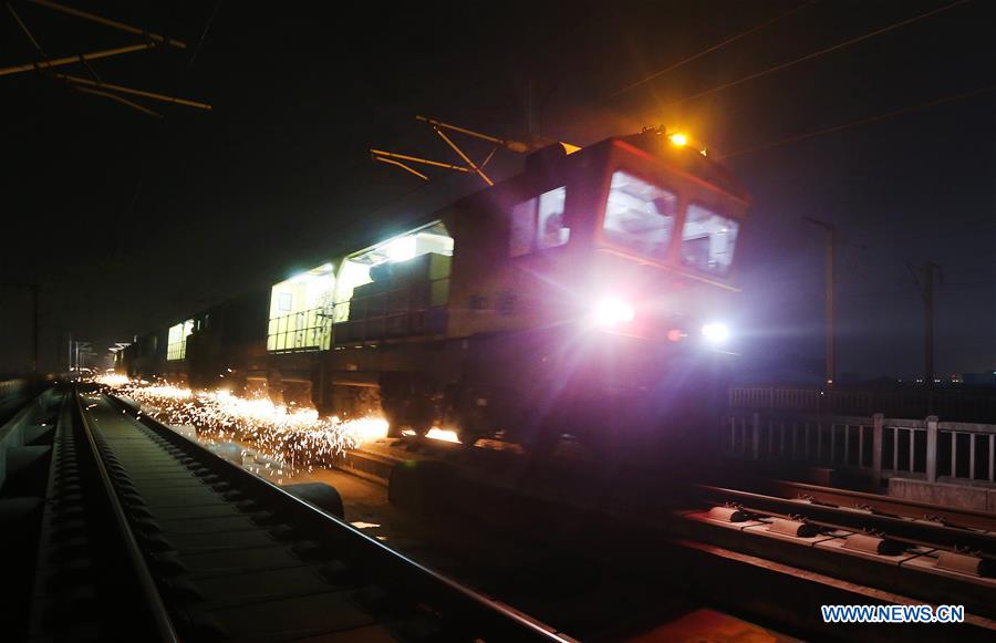 CHINA-SHANGHAI-RAIL MAINTENANCE (CN)