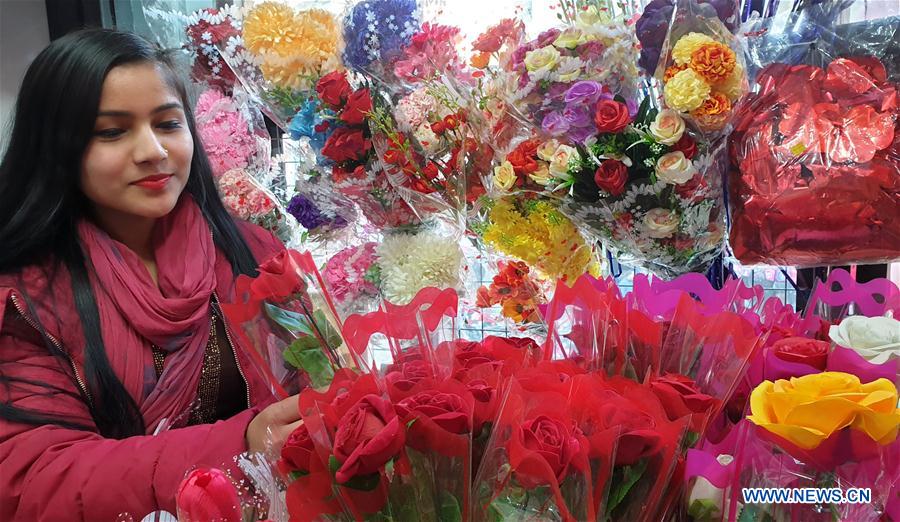 NEPAL-KATHMANDU-VALENTINE'S DAY-GIFT SHOP