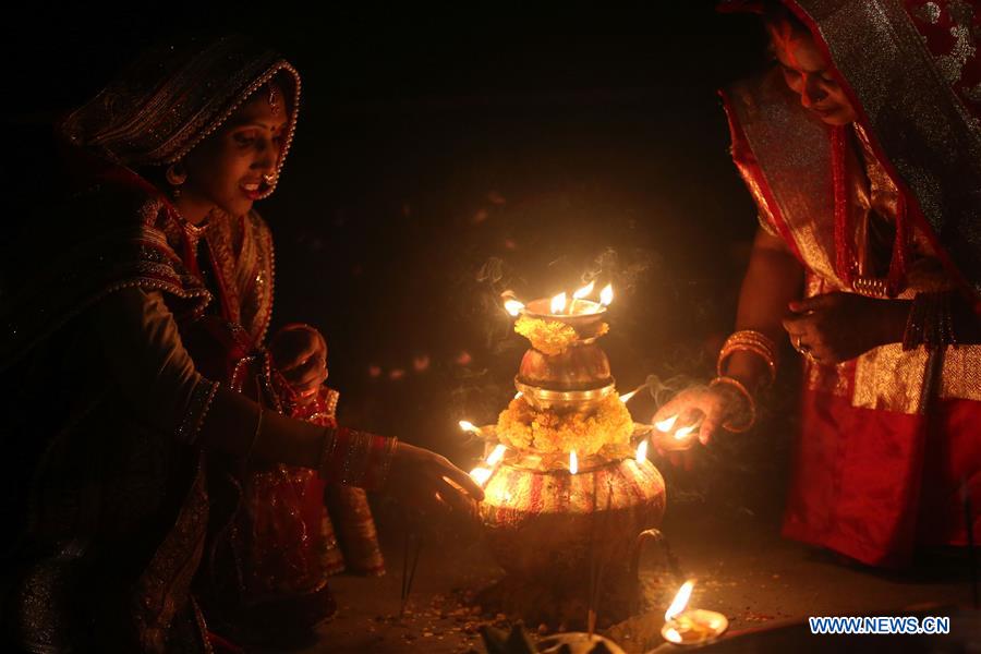 NEPAL-CHITWAN-CHHATH FESTIVAL