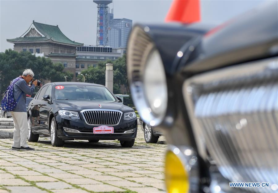 CHINA-JILIN-CHANGCHUN-CLASSIC CAR-PARADE (CN)